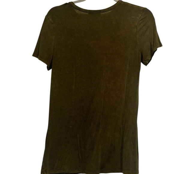 Fashion Nova V-Neck Olive Green Women's Top - Picture 2 of 3